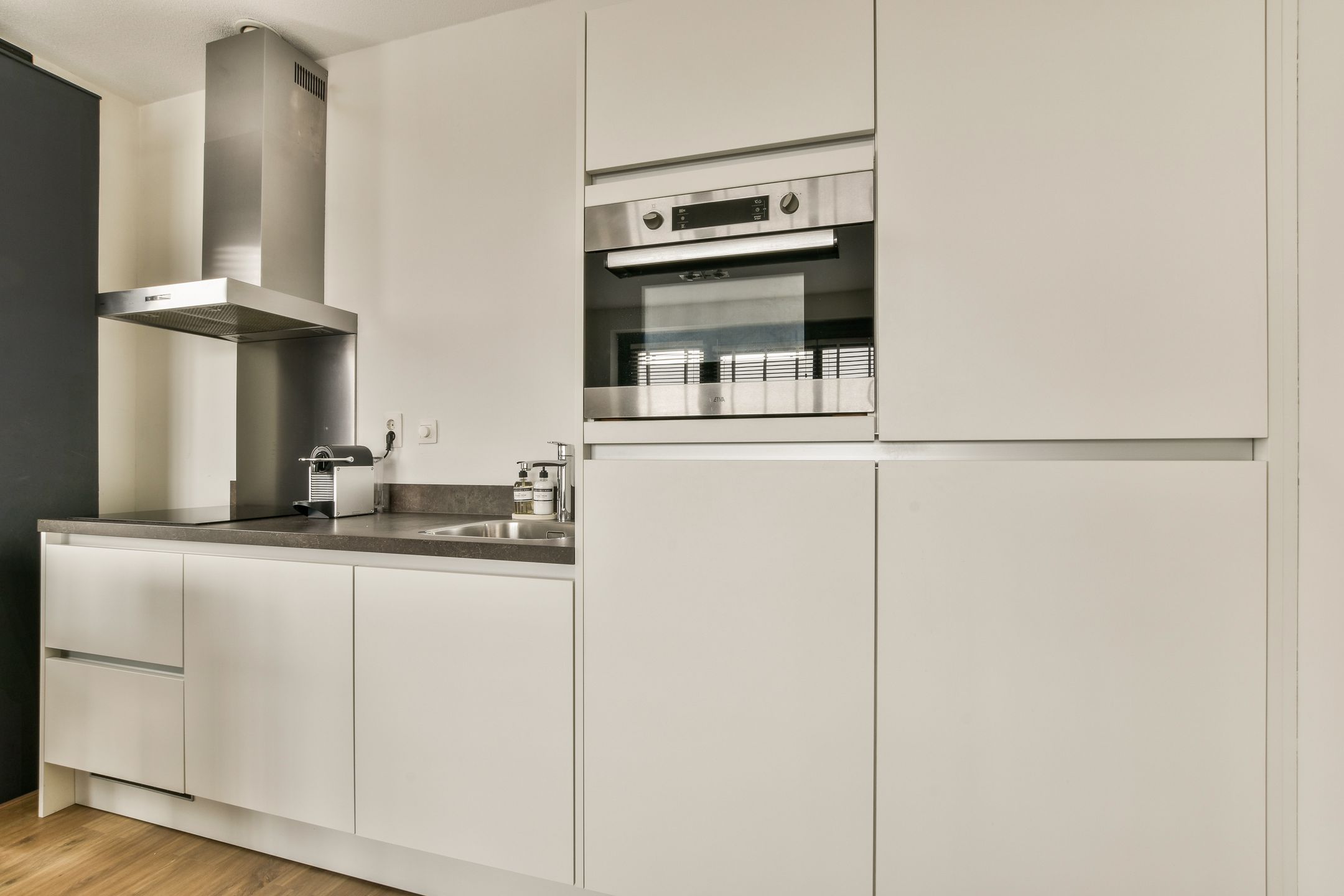 Foto 15 van Bezaanjachtplein 9