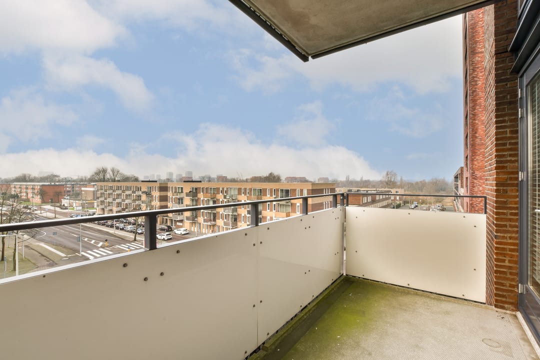 Foto 17 van Bezaanjachtplein 9