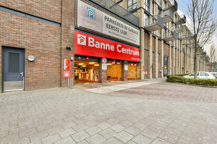 Foto 23 van Bezaanjachtplein 9