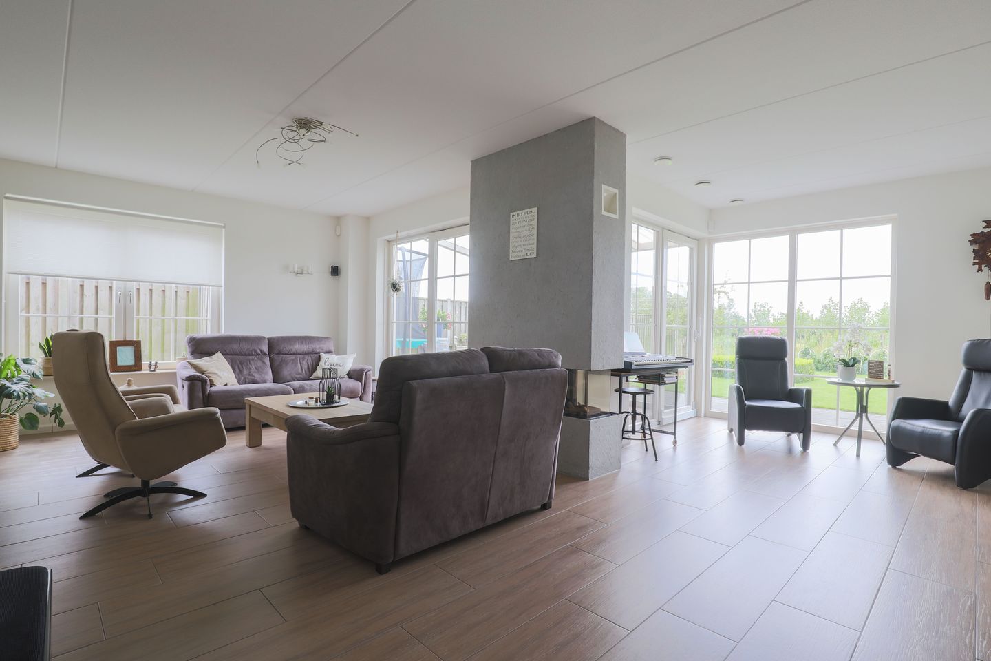 Foto 5 van Moerdamme 15