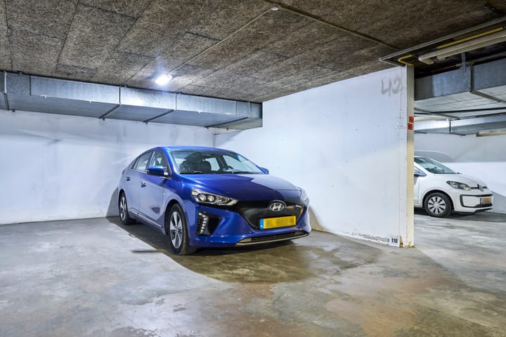 Foto 49 van Wetering 110