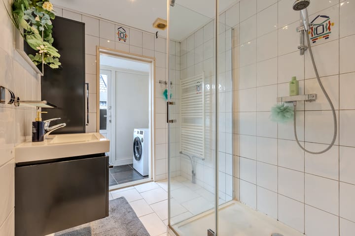 Foto 24 van Nieuwediepstraat 40