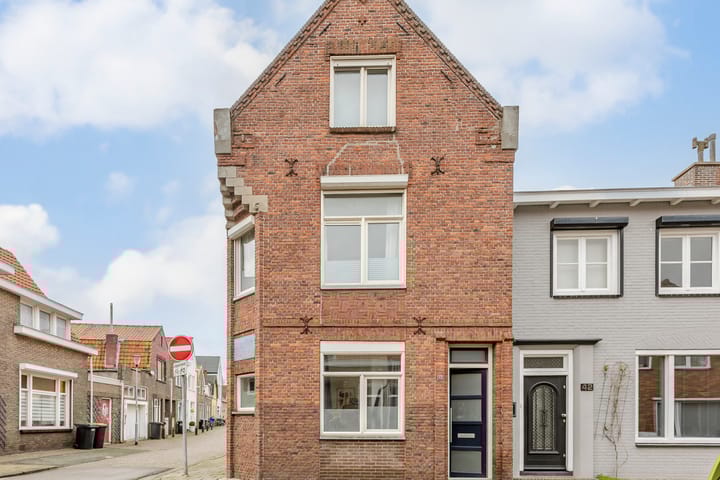 Foto 36 van Nieuwediepstraat 40