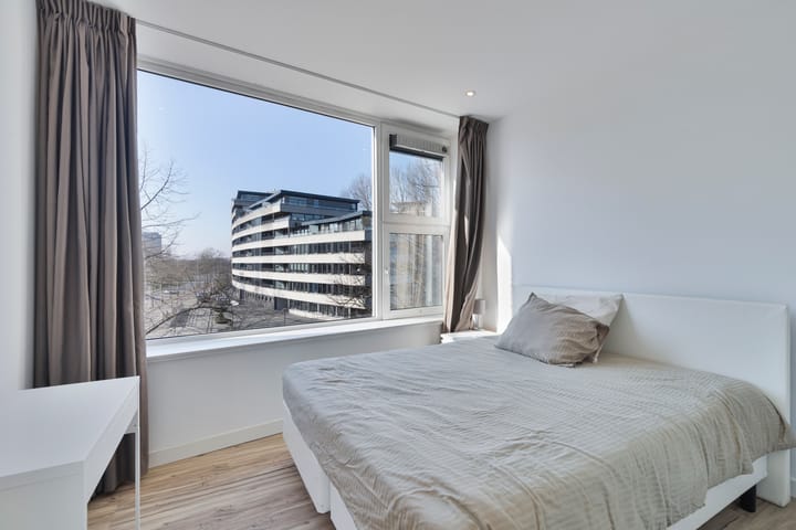 Foto 9 van Jonker Fransstraat 155