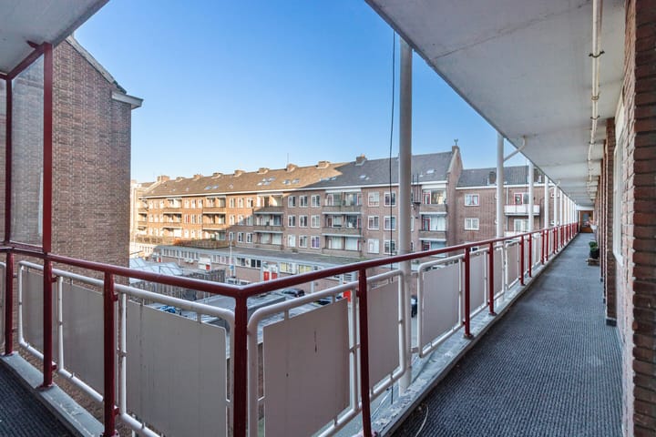 Foto 25 van Jonker Fransstraat 155