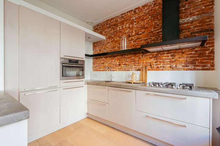 Foto 4 van Van Eeghenstraat 22-H