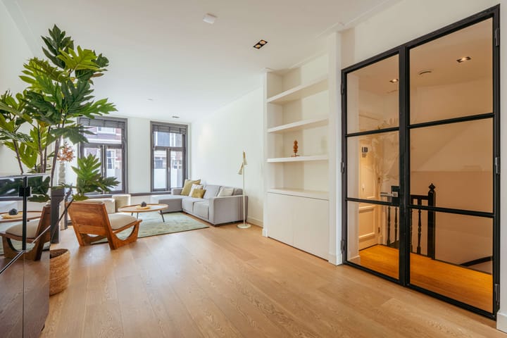 Foto 9 van Van Eeghenstraat 22-H