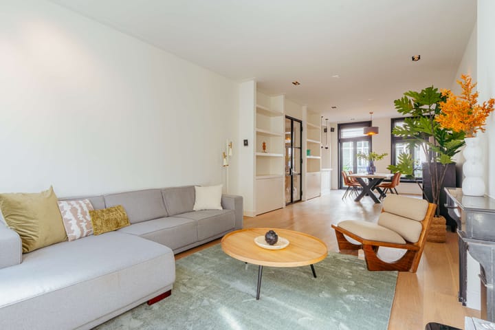 Foto 11 van Van Eeghenstraat 22-H