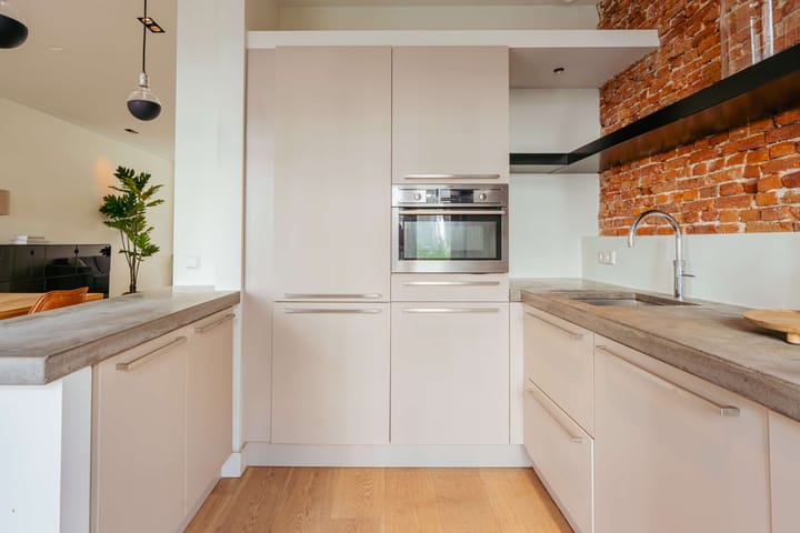 Foto 16 van Van Eeghenstraat 22-H