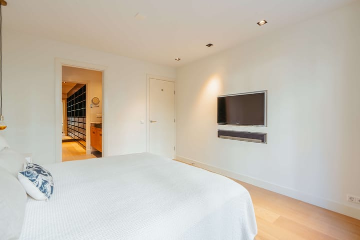 Foto 27 van Van Eeghenstraat 22-H