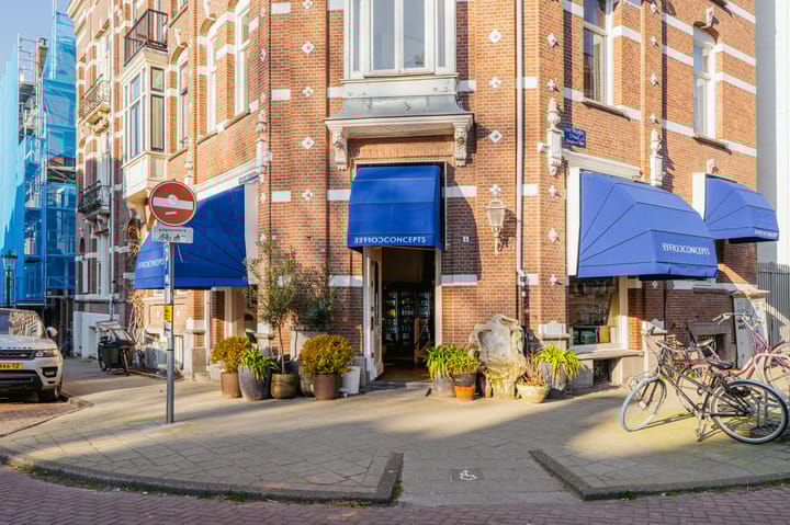 Foto 42 van Van Eeghenstraat 22-H