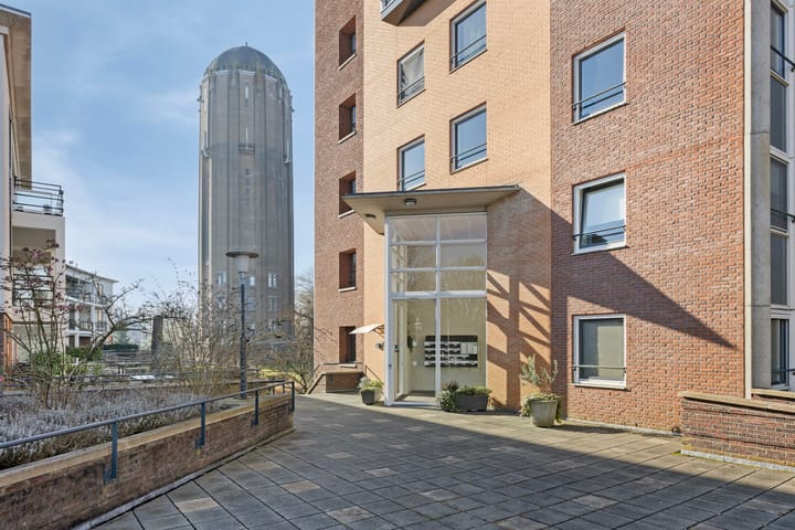 Foto 2 van Emmalaan 55