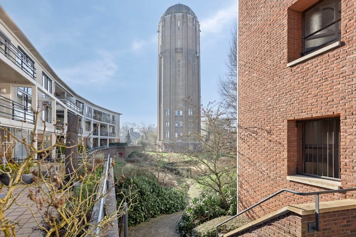 Foto 36 van Emmalaan 55