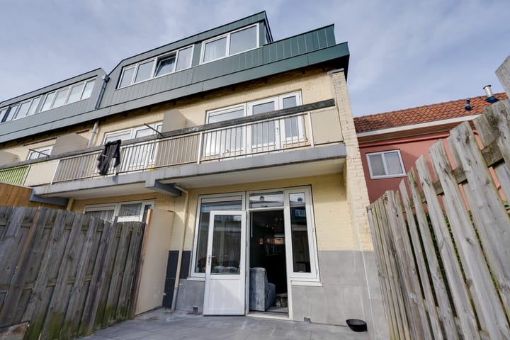 Foto 18 van Heliotroopstraat 15