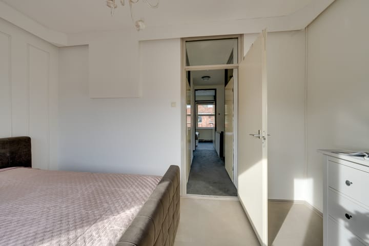 Foto 21 van Heliotroopstraat 15