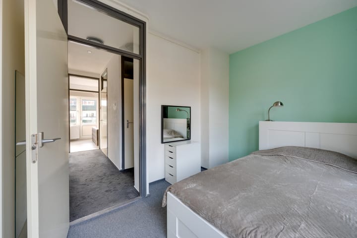 Foto 25 van Heliotroopstraat 15