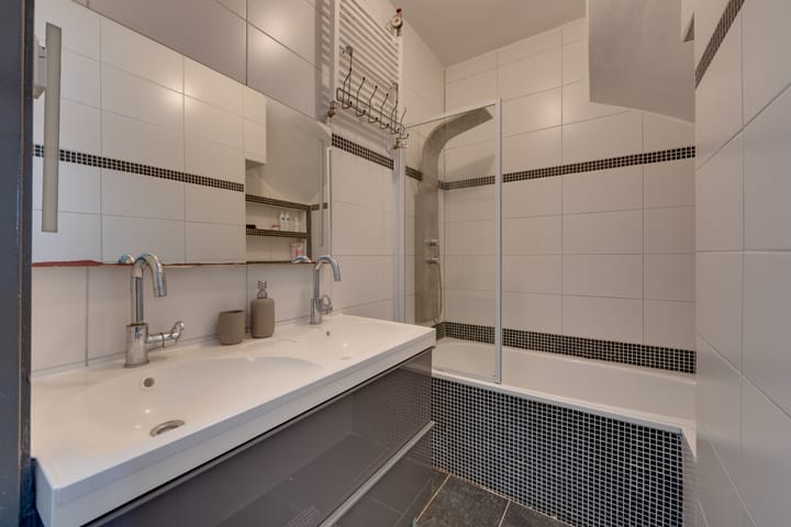 Foto 26 van Heliotroopstraat 15