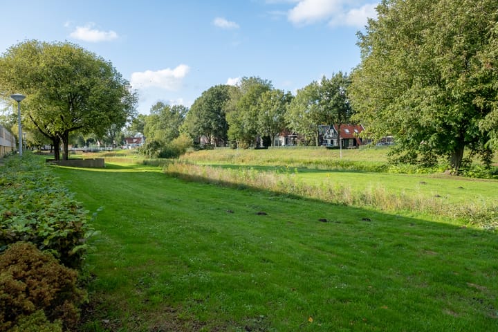 Foto 40 van Heliotroopstraat 15