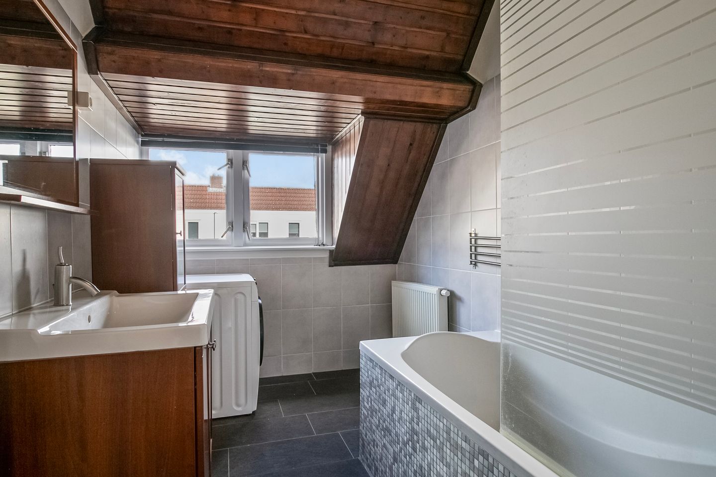 Foto 25 van Nuijtsstraat 49