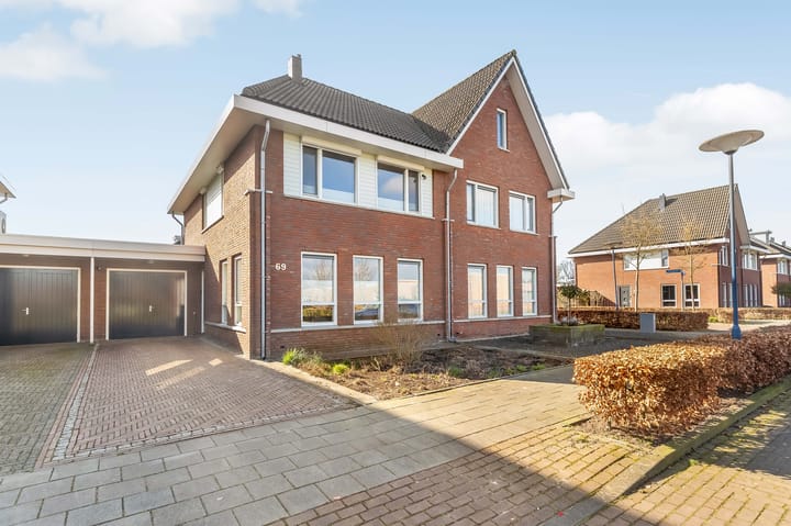 Foto 1 van Veenmos 69