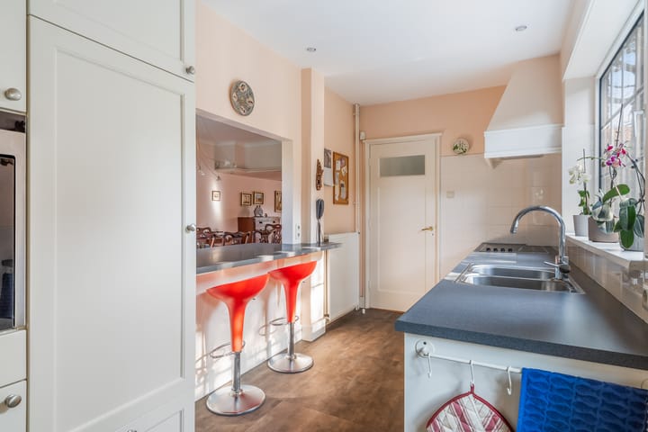 Foto 15 van Helmlaan 16