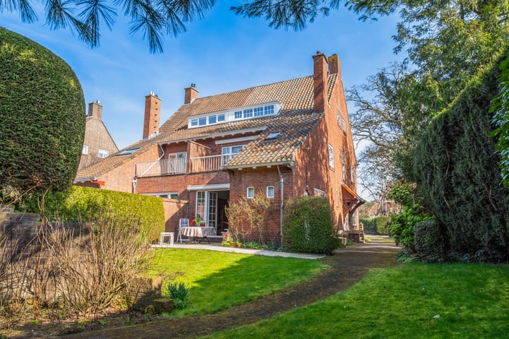 Foto 19 van Helmlaan 16