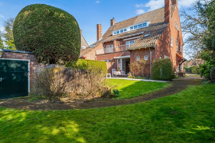 Foto 20 van Helmlaan 16