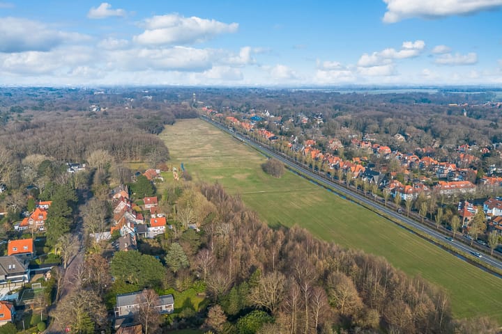 Foto 50 van Helmlaan 16