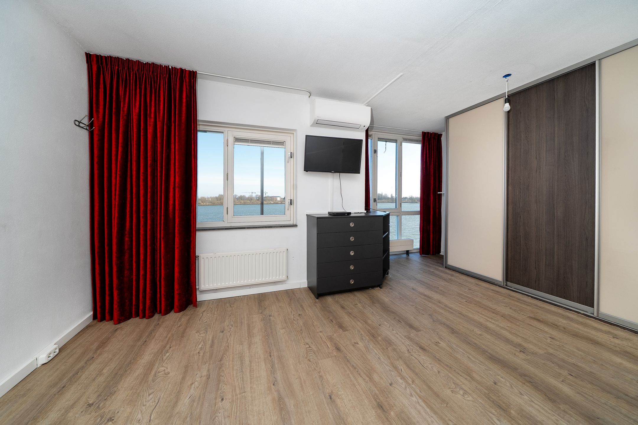 Foto 24 van Dokhof 10