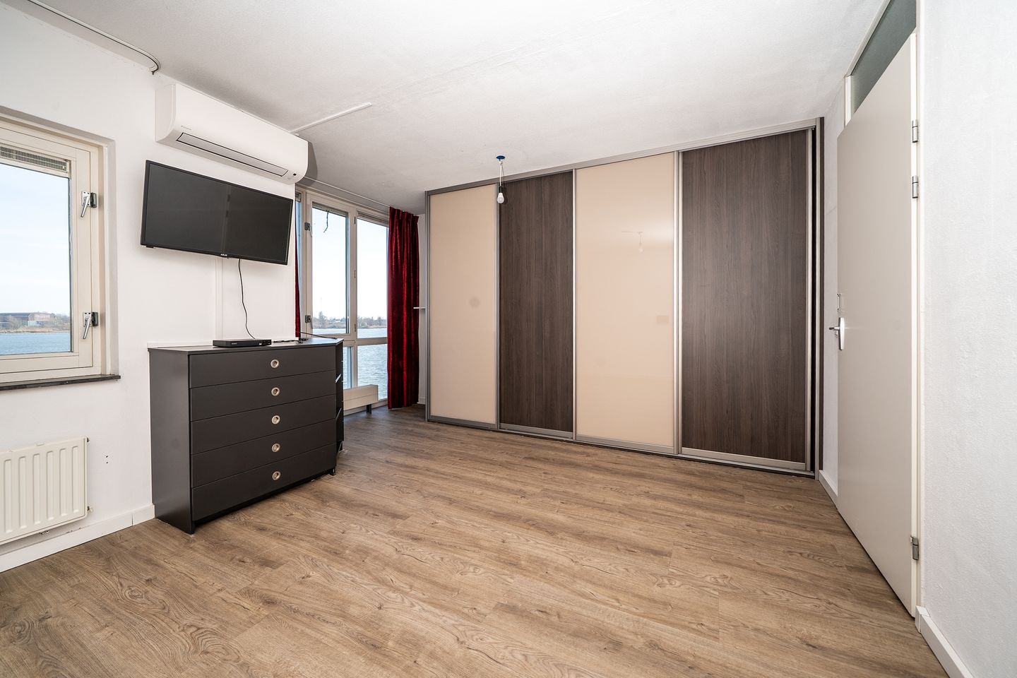 Foto 25 van Dokhof 10