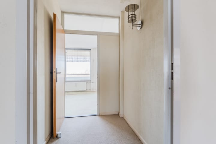 Foto 16 van Zernikelaan 700