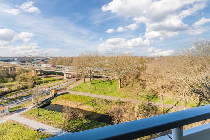 Foto 22 van Zernikelaan 700