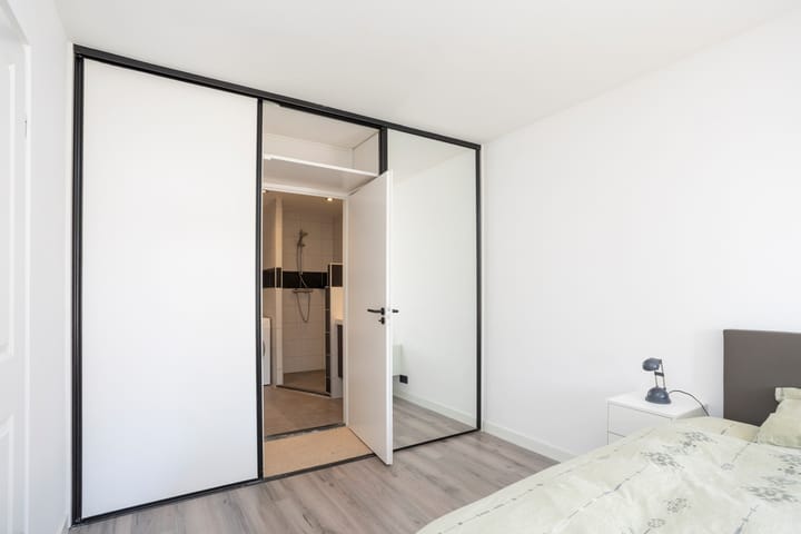 Photo 25 of Burgemeester Hendrixstraat 97