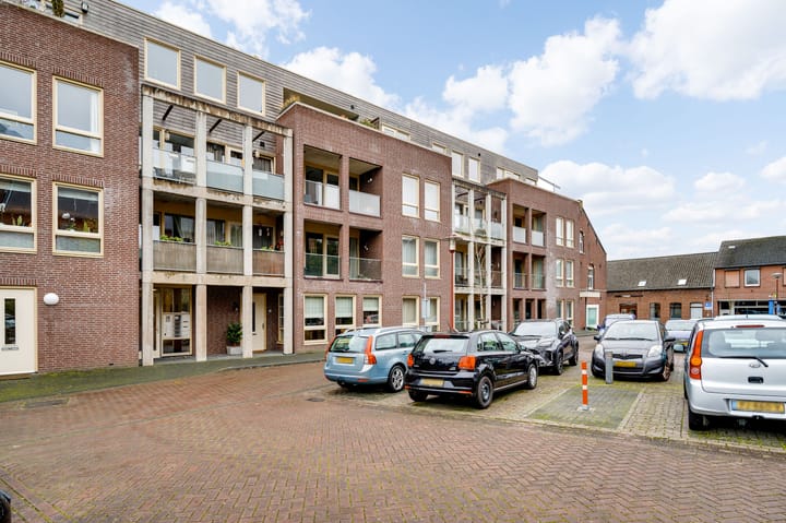 Foto 5 van Dokter Molplein 2