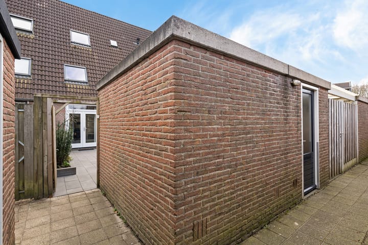 Photo 36 of Broeklaan 13