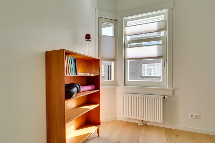 Photo 27 of Curaçaostraat 19-BS