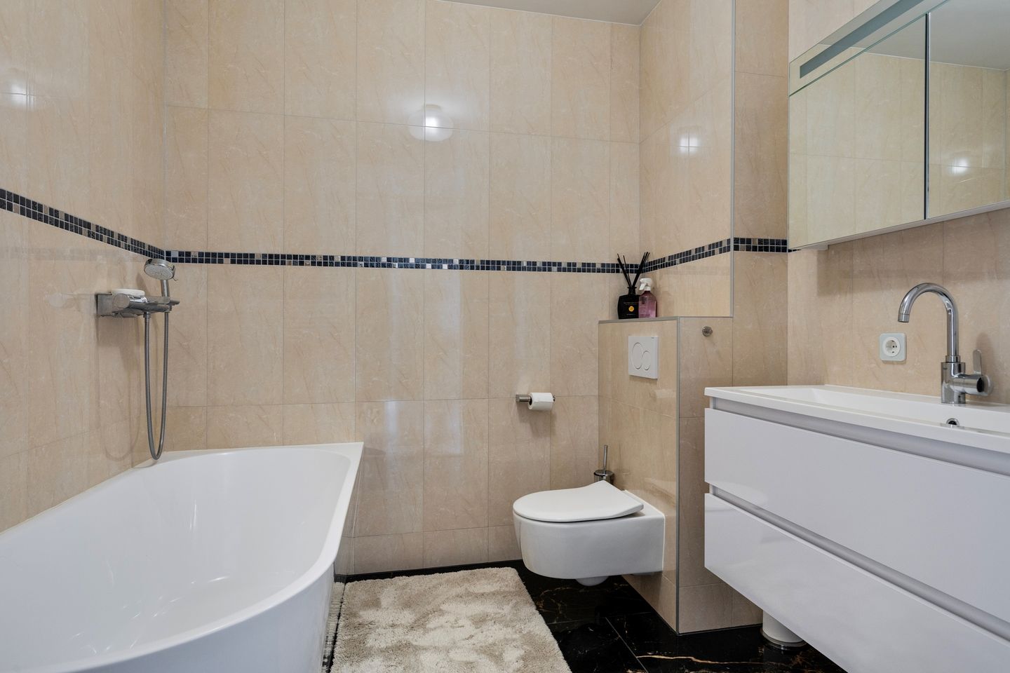 Foto 14 van Arend Vijfvinkelplein 38