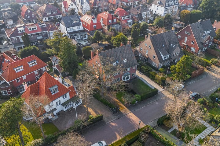 Foto 3 van Helmlaan 16