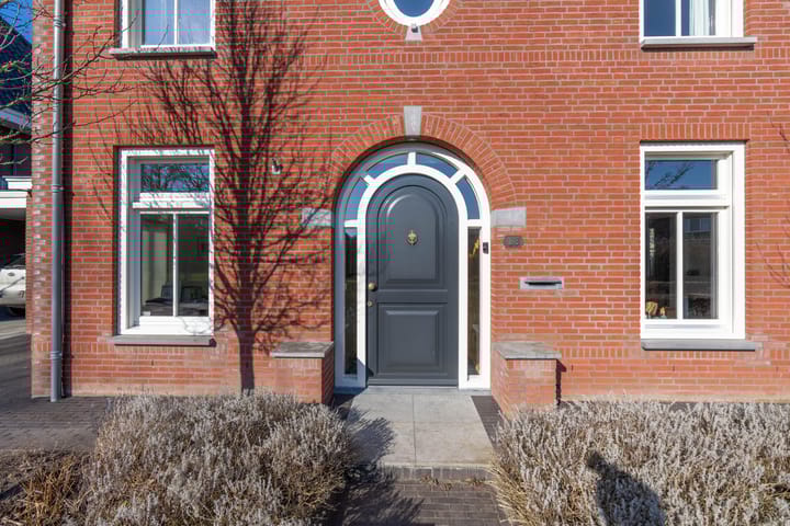 Foto 9 van Jenniskensstraat 18