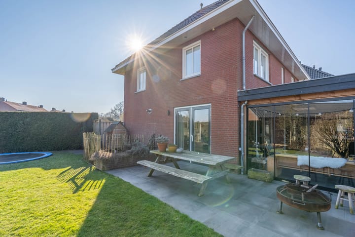 Foto 10 van Jenniskensstraat 18