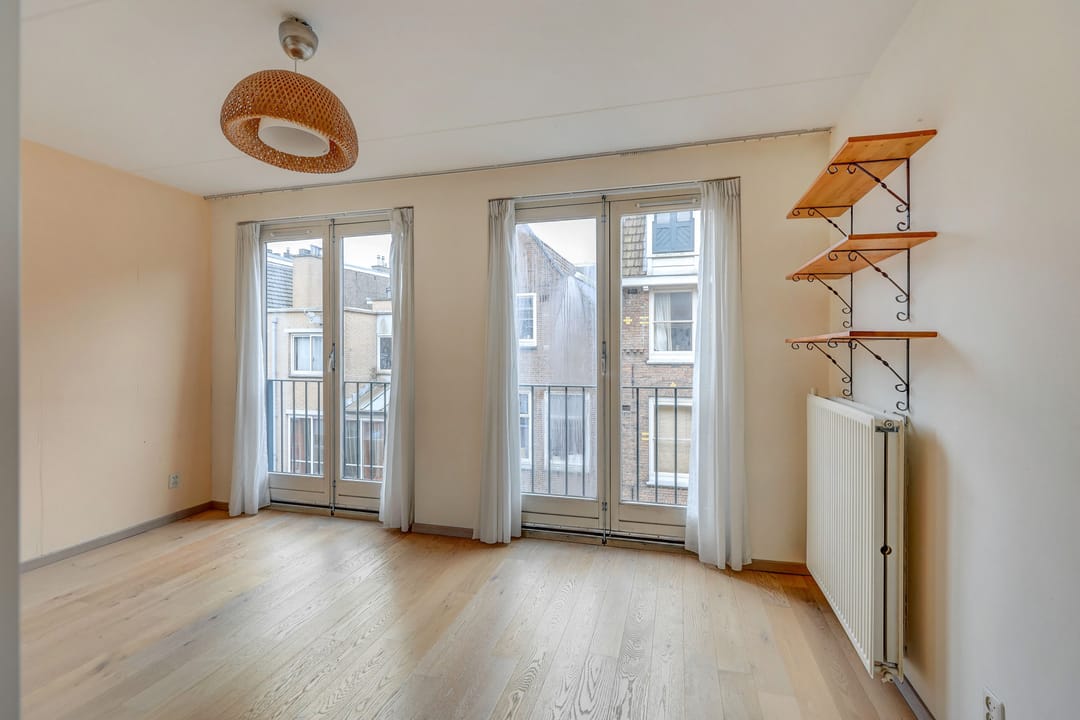 Foto 13 van Goudsbloemstraat 104-B