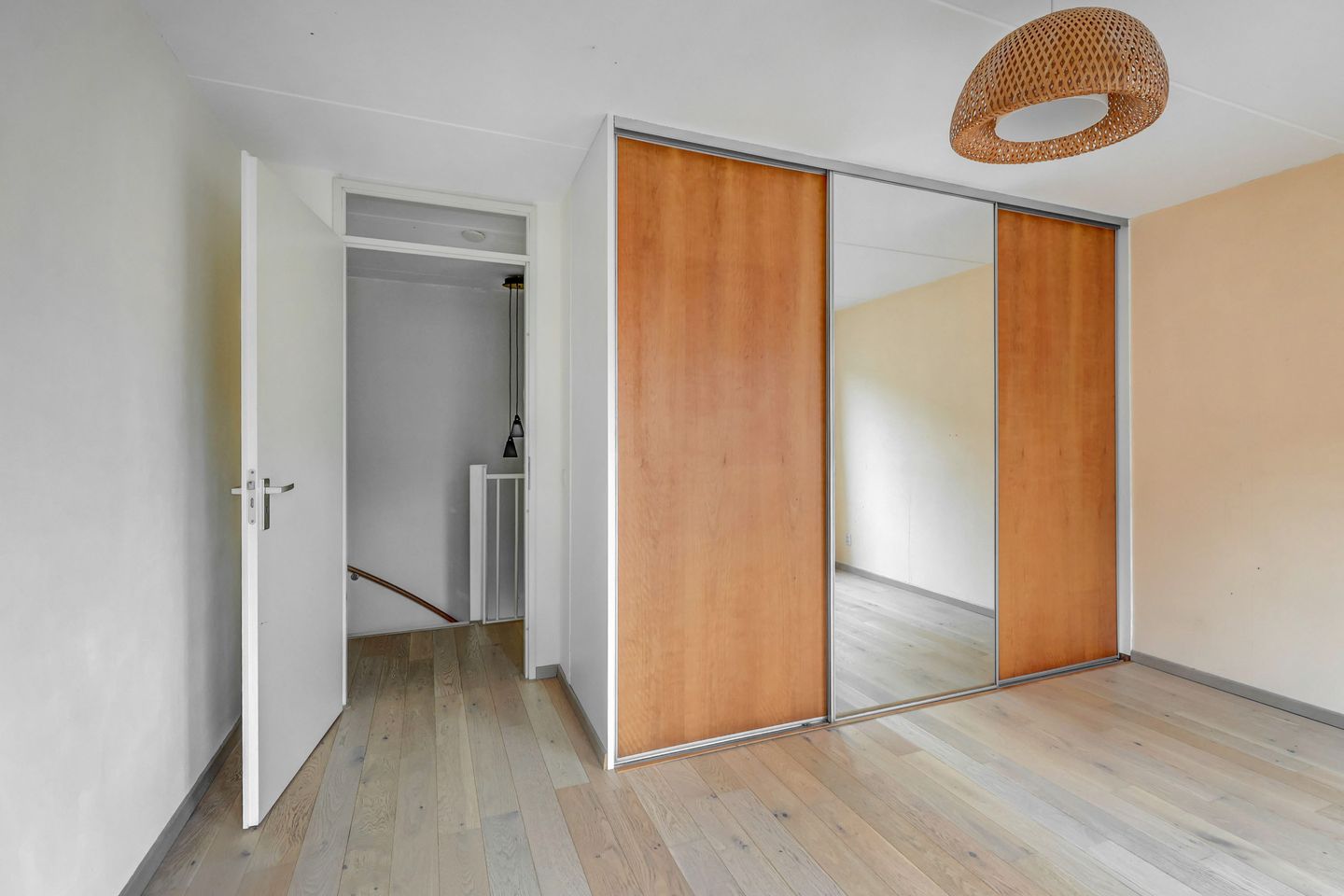 Foto 14 van Goudsbloemstraat 104-B