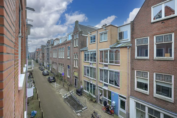 Foto 21 van Goudsbloemstraat 104-B