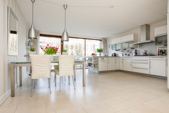 Foto 13 van Brandaris 64