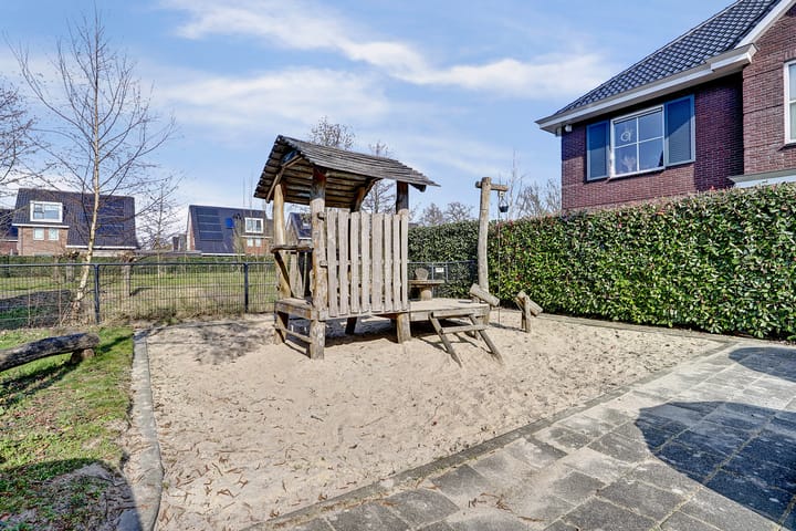 Foto 51 van Lient 137