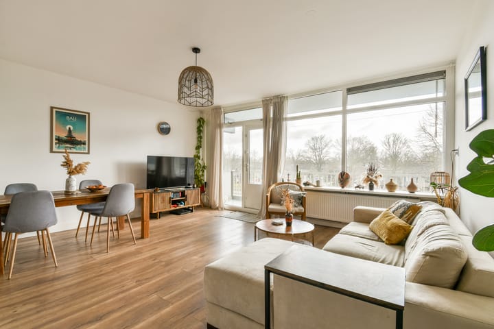 Foto 3 van Bramzeilhof 166