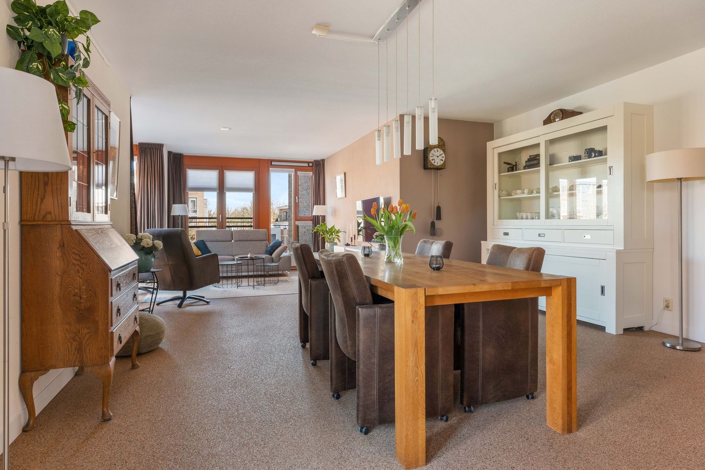 Photo 14 of de Trog 68