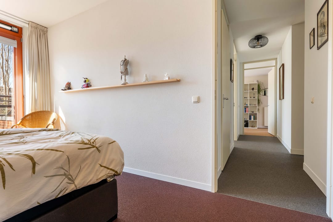 Photo 37 of de Trog 68