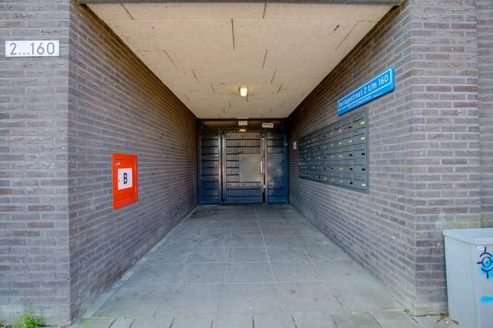 Photo 20 of Berlagestraat 40