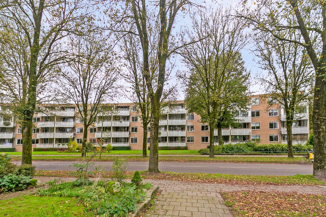 Photo 22 of Curiestraat 143